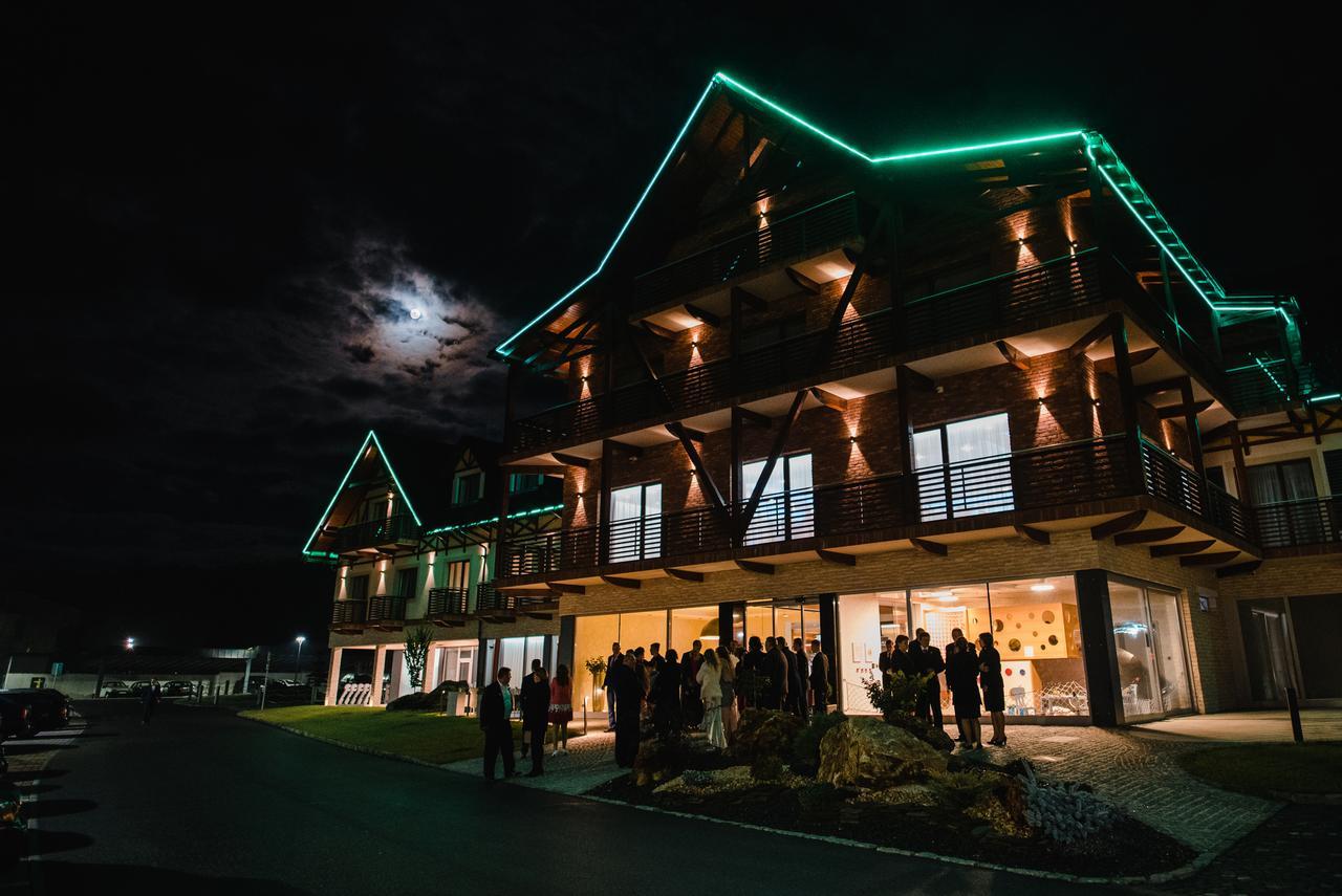 Village Resort Hanuliak Бела Экстерьер фото